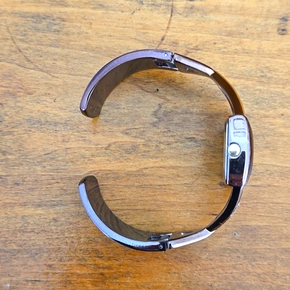 Vivani Cuff Bracelet Watch - Picture 5 of 6